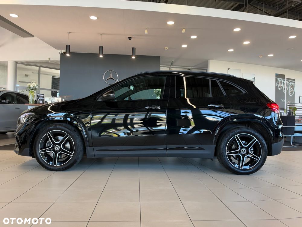 Mercedes-Benz GLA 200 mHEV AMG Line 7G-DCT - 4