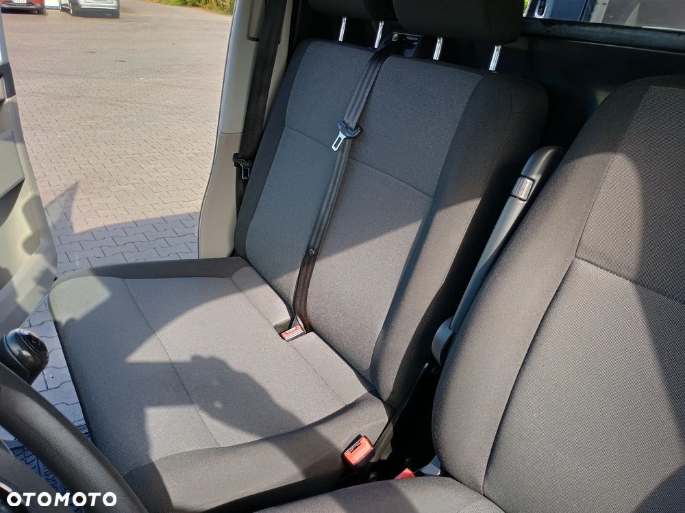 Volkswagen Transporter - 14