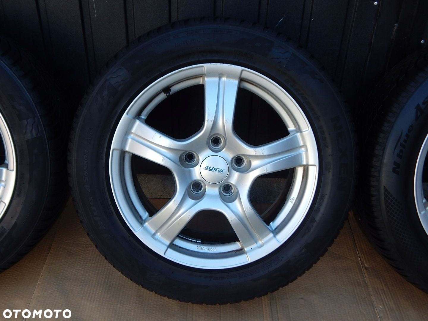 VW T5 koła alufelgi FELGI opony R17 235/55 bieżnik 4.67 7.32 - 5