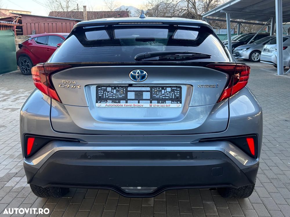 Toyota C-HR 1.8 HSD 4x2 CVT C-ult LED - 18