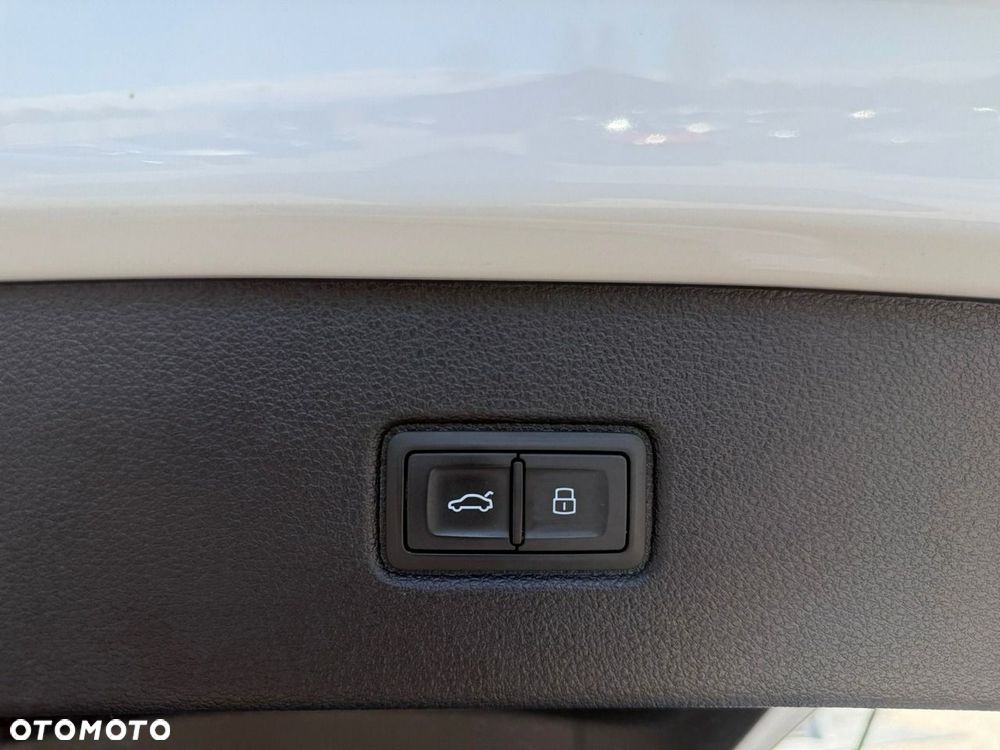 Audi SQ7 - 13