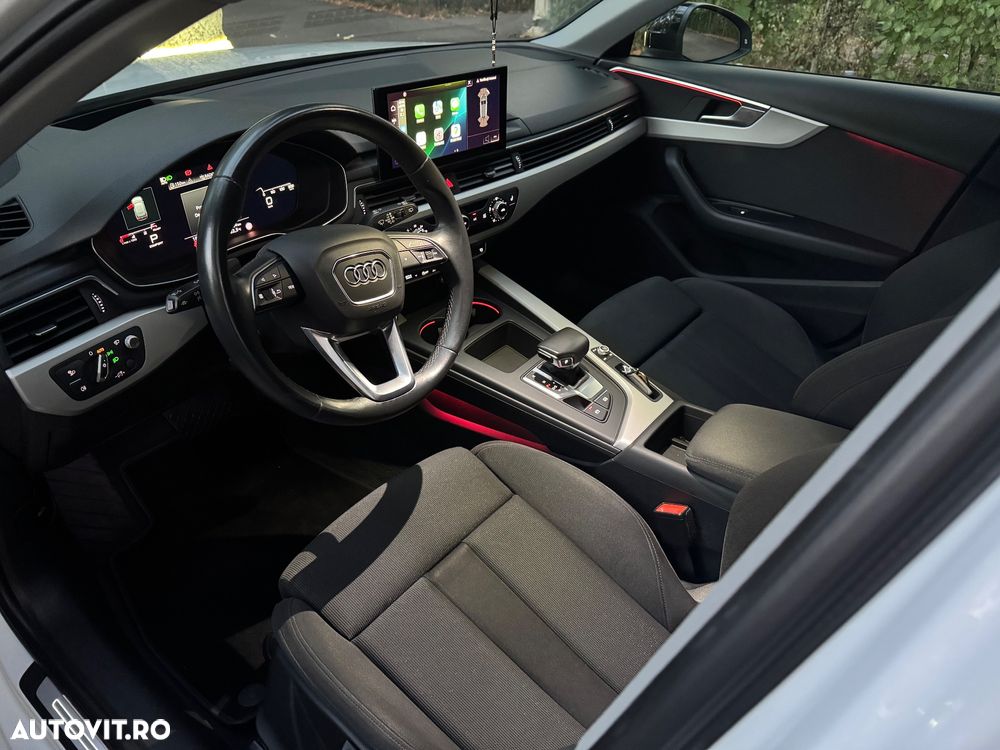Audi A4 Avant 2.0 40 TDI S tronic MHEV S Line - 40