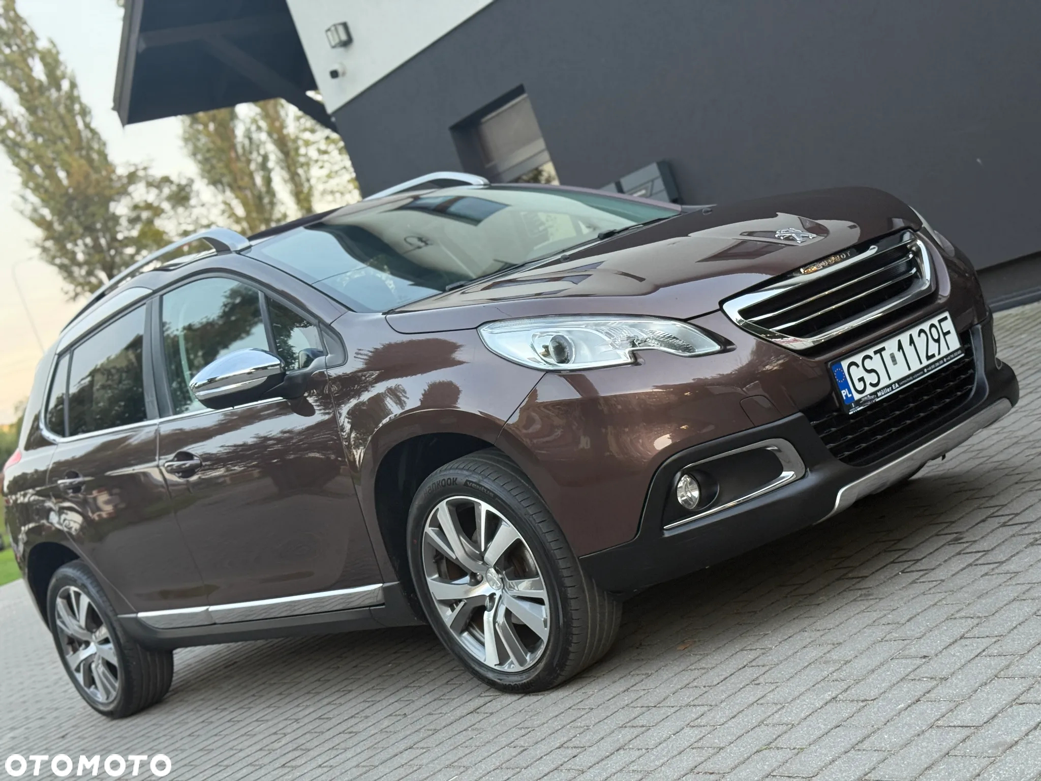 Peugeot 2008 - 12