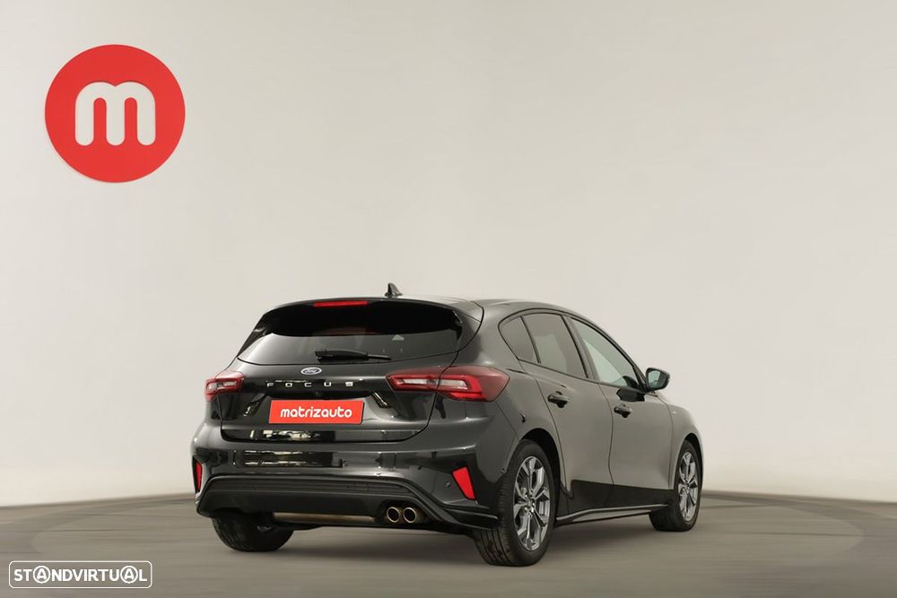 Ford Focus 1.0 EcoBoost MHEV ST-Line X - 4