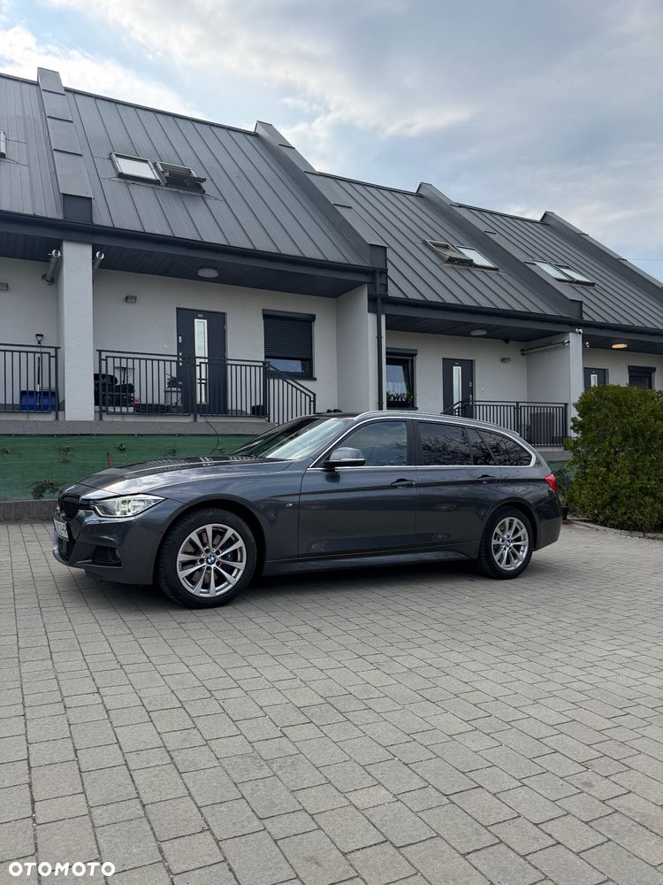 BMW Seria 3 320d xDrive - 12