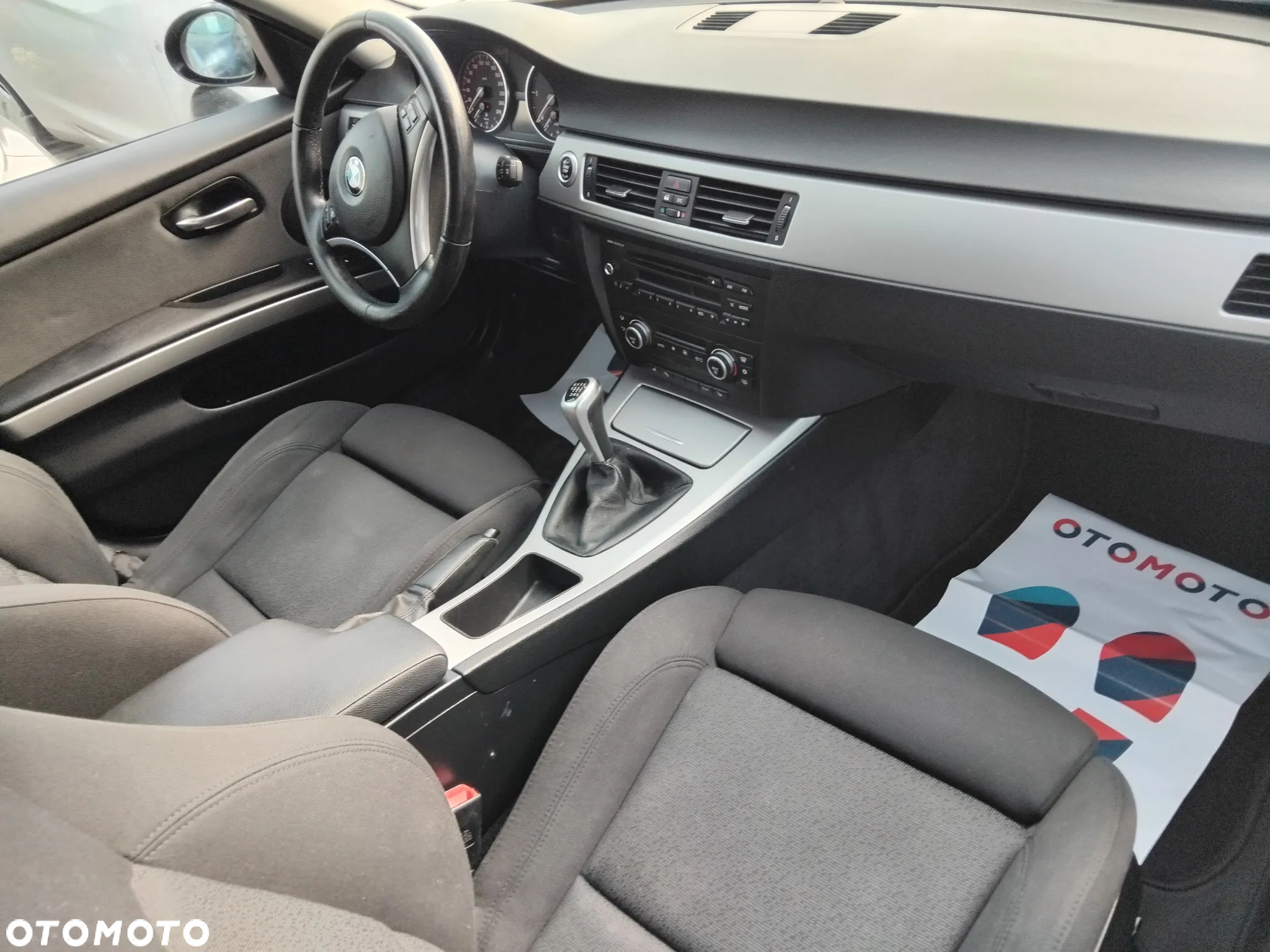 BMW Seria 3 318d - 18