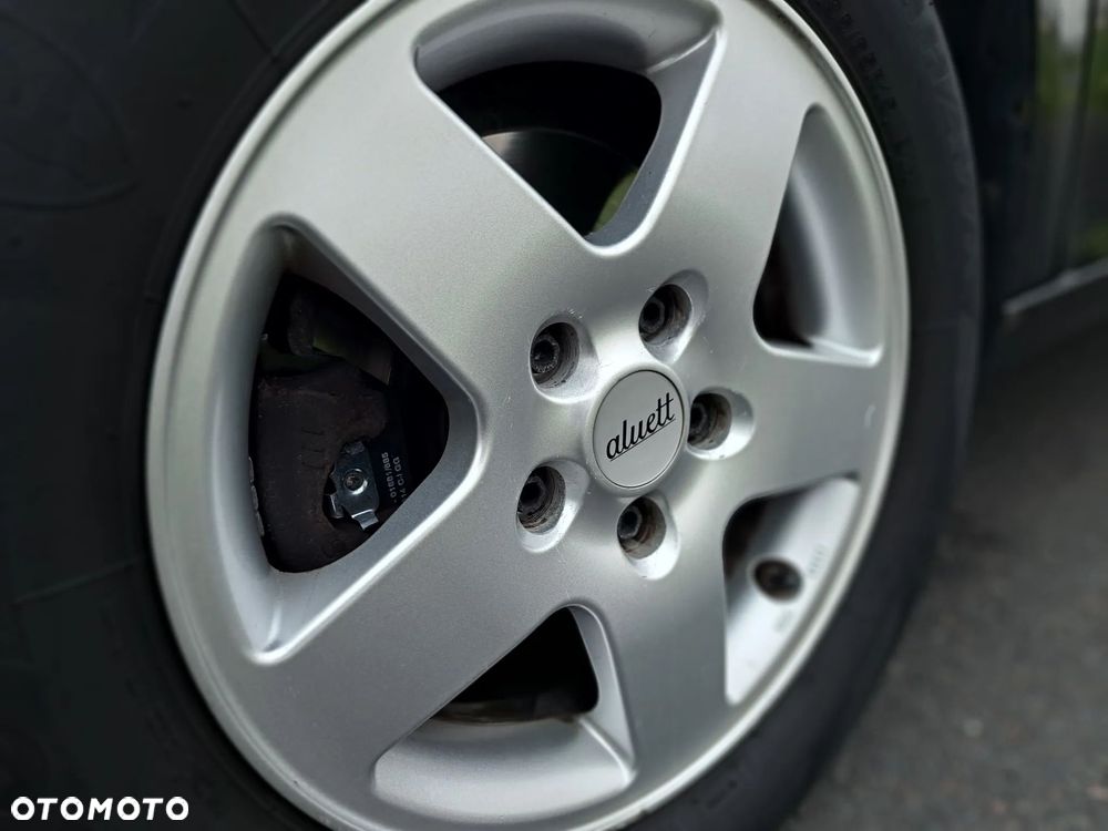 Volkswagen Golf V 1.4 Trendline - 28