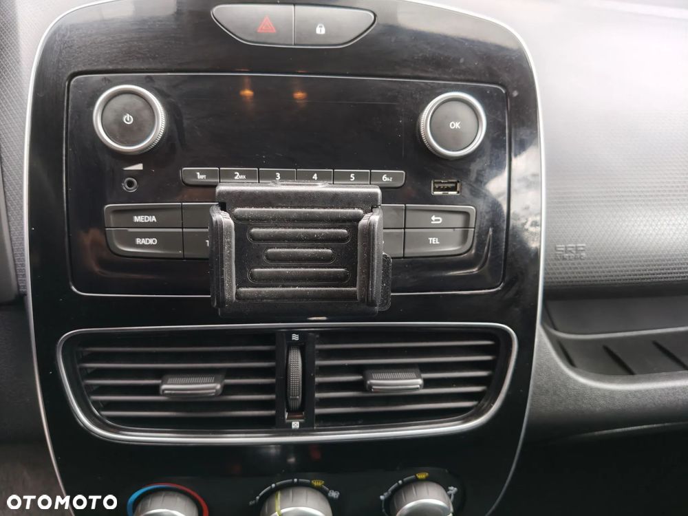 Renault Clio Energy TCe 75 LIMITED 2018 - 10