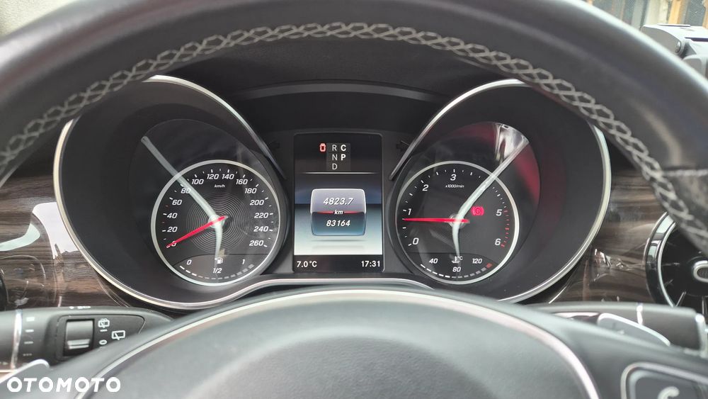 Mercedes-Benz Klasa V 300 d 4-Matic Exclusive 9G-Tronic (d³ugi) - 9