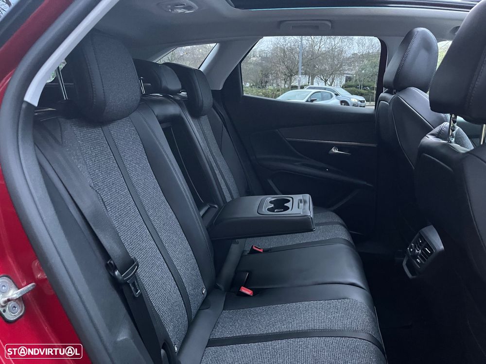 Peugeot 3008 PureTech 130 Stop & Start GPF EAT8 Allure - 24