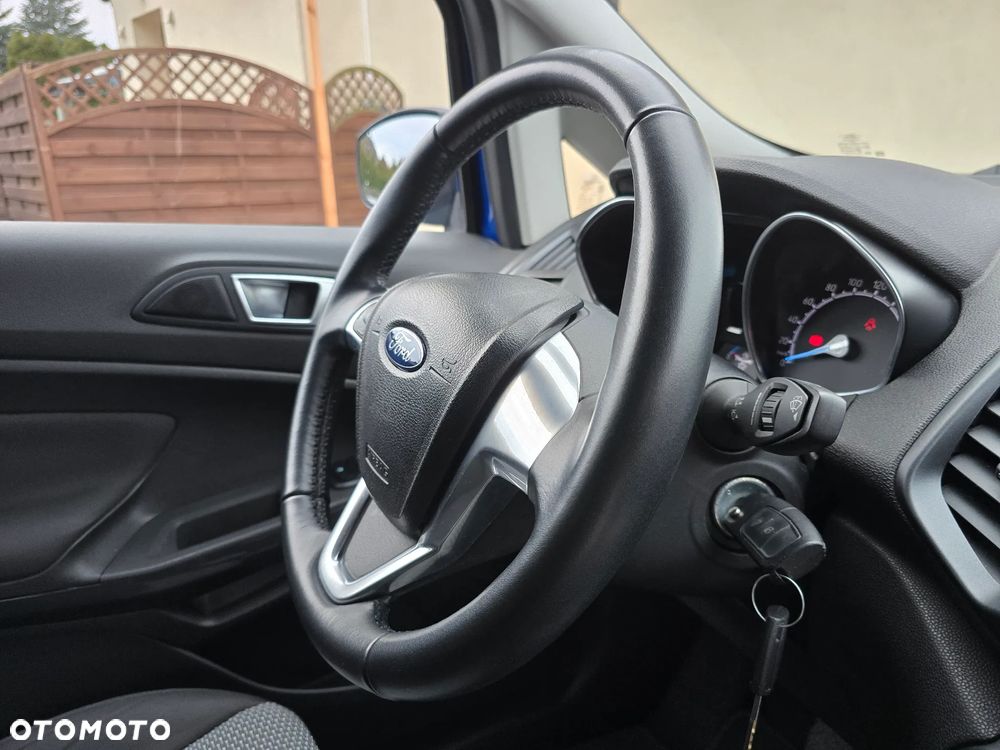 Ford EcoSport 1.5 Ti-VCT TITANIUM - 25