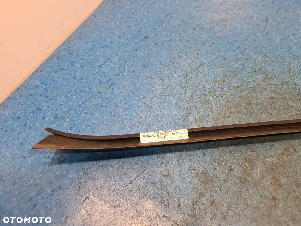 VOLKSWAGEN PASSAT B8 LISTWA OZDOBNA SZYBY CZOŁOWEJ PRAWA  3G0854328 LI7F - 5
