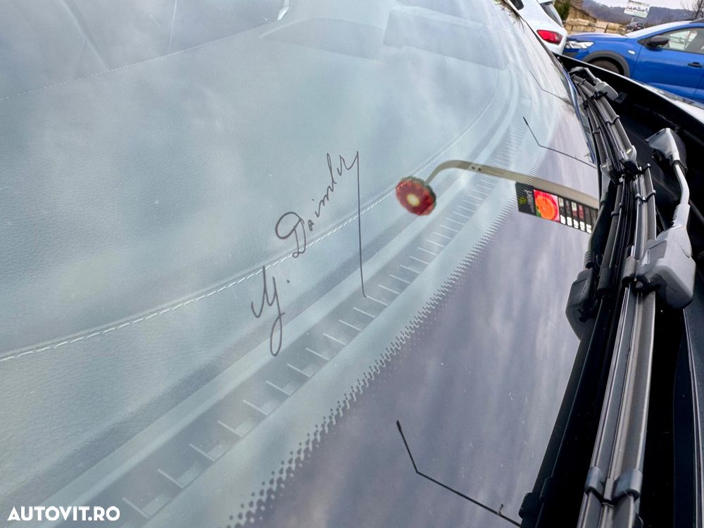 Mercedes-Benz GLC - 17