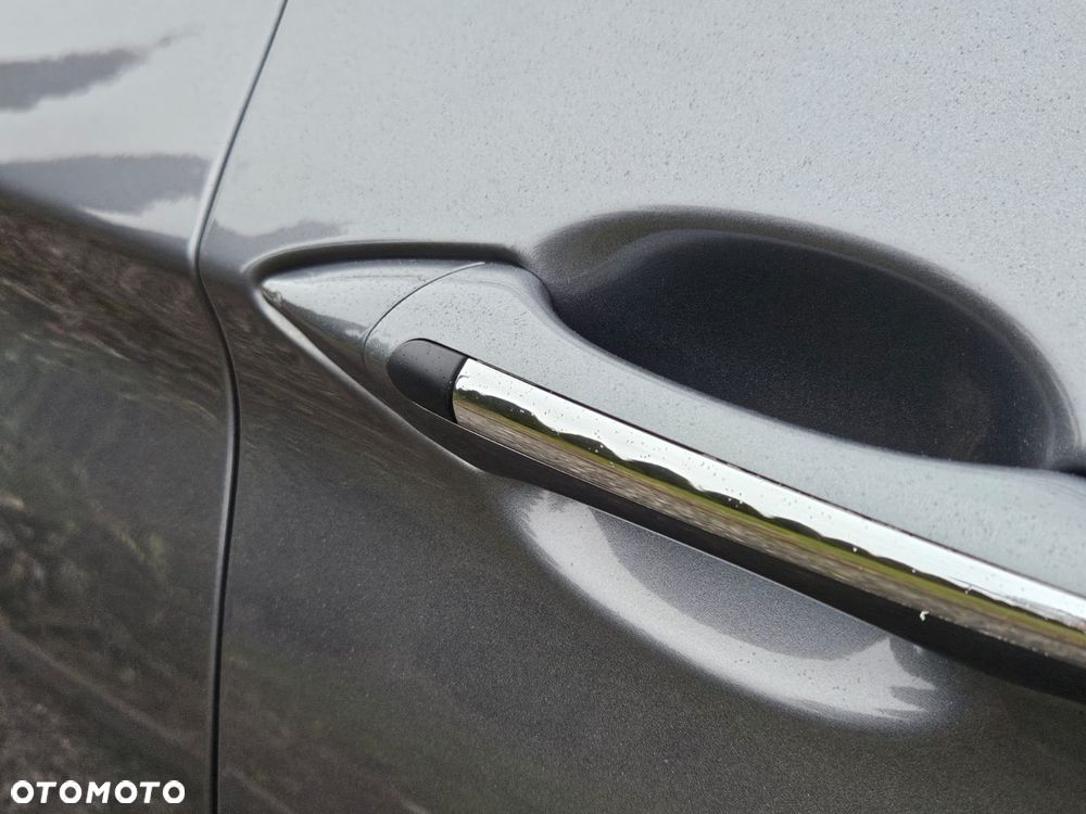 Hyundai i40 Kombi 1.7 CRDi DCT Trend - 15