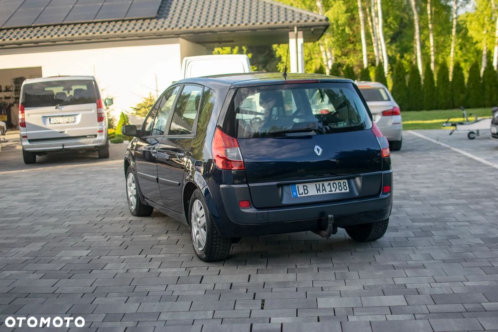 Renault Scenic - 20