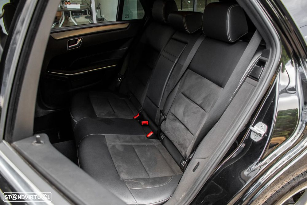 Mercedes-Benz E 300 Bluetec Hybrid Avantgarde - 29