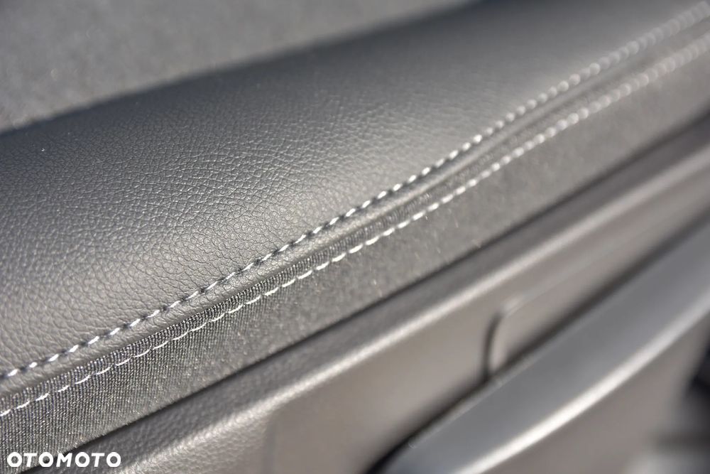 Renault Master zabudowa międzynarodowa 170KM 10EP 4200x2450x2300 - 20