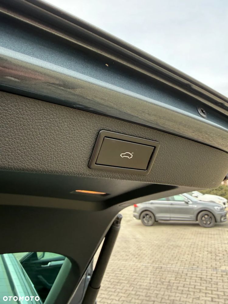 Skoda Superb 2.0 TDI Style DSG - 25