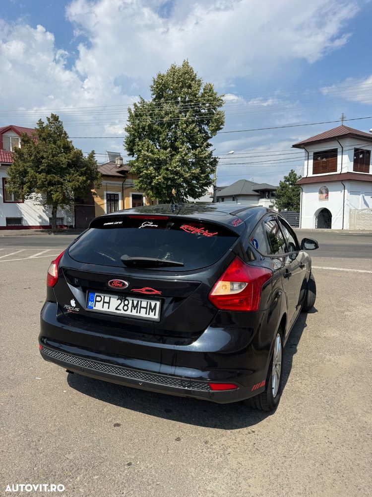 Ford Focus 1.6 TDCI DPF Trend - 4