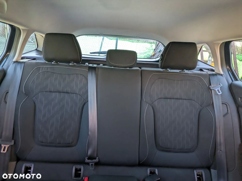 Renault Megane 1.3 TCe FAP Limited EDC - 19