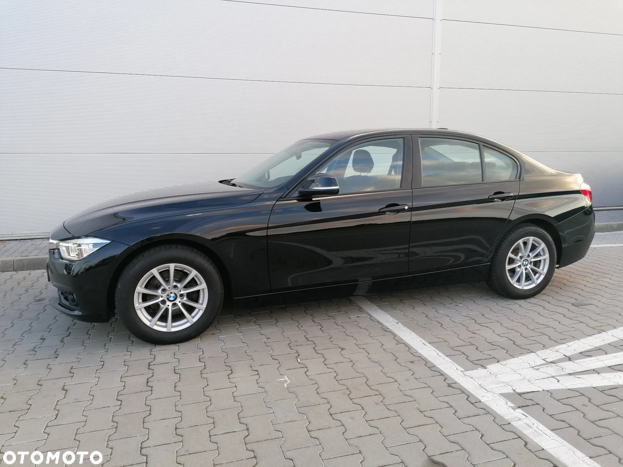 BMW Seria 3 318i Advantage - 4