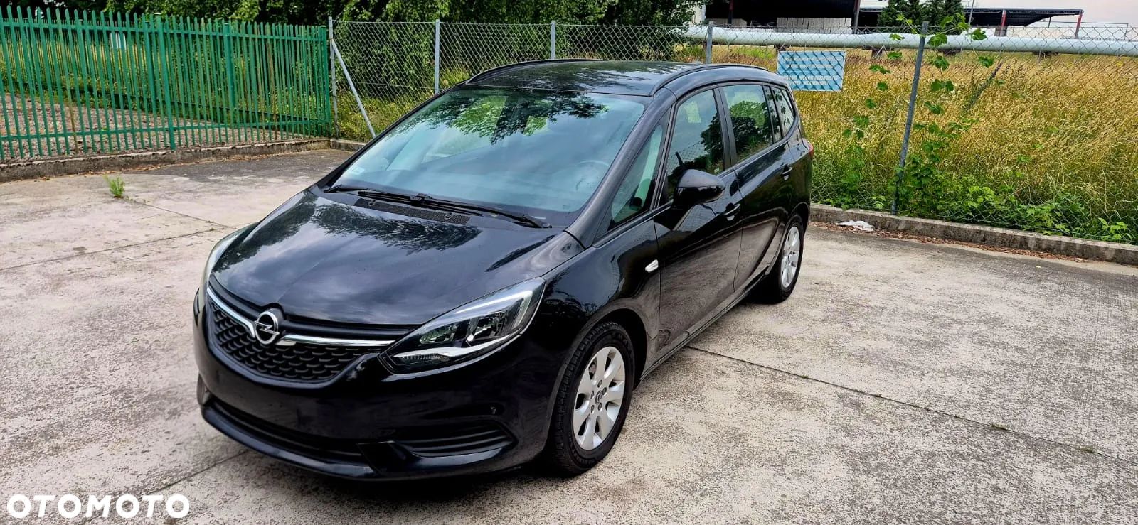 Opel Zafira 1.4 T Enjoy - 1