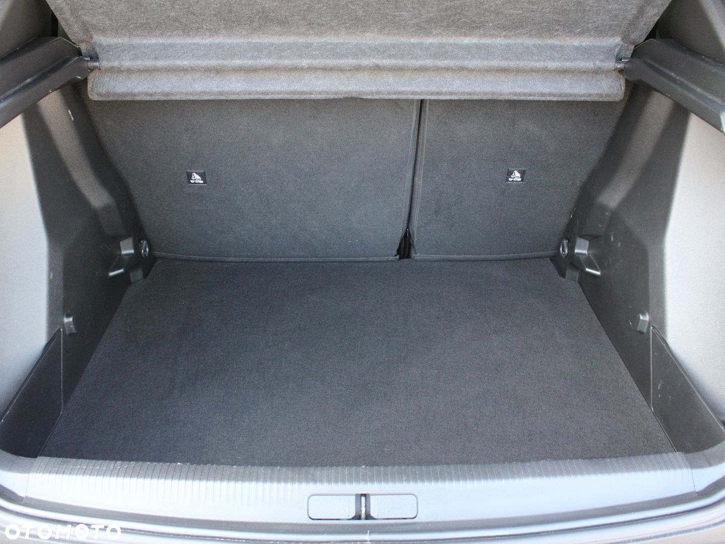 Peugeot 2008 1.2 PureTech Allure Pack S&S EAT8 - 17