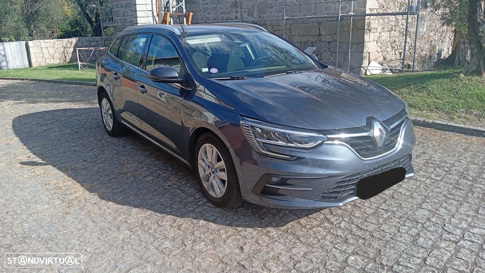 Renault Mégane E-Tech - 1