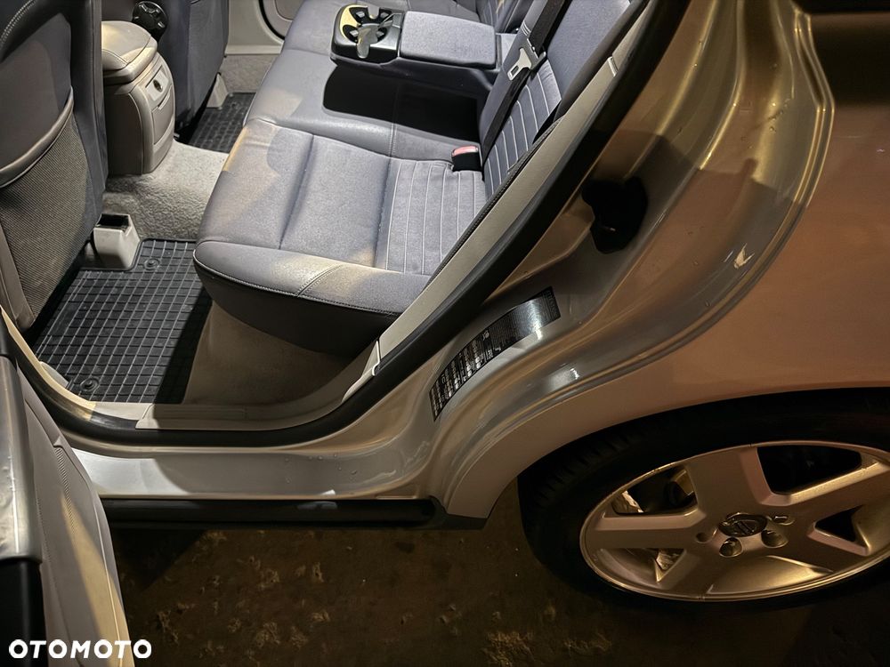 Volvo V50 2.0D Momentum - 18
