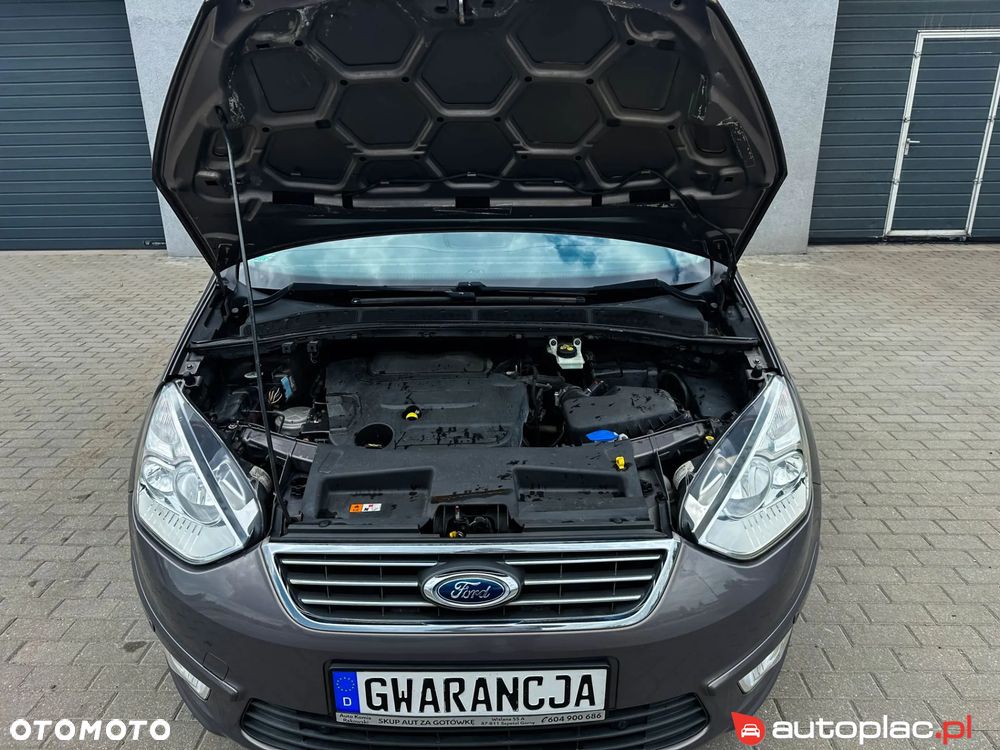 Ford Galaxy - 7