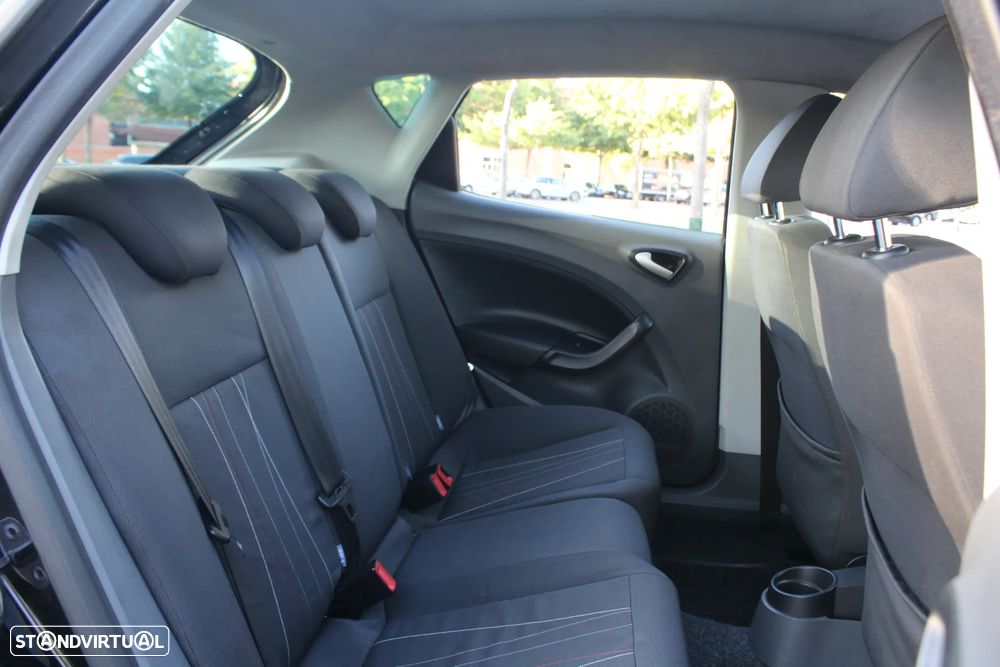 SEAT Ibiza 1.6 TDI Reference - 32