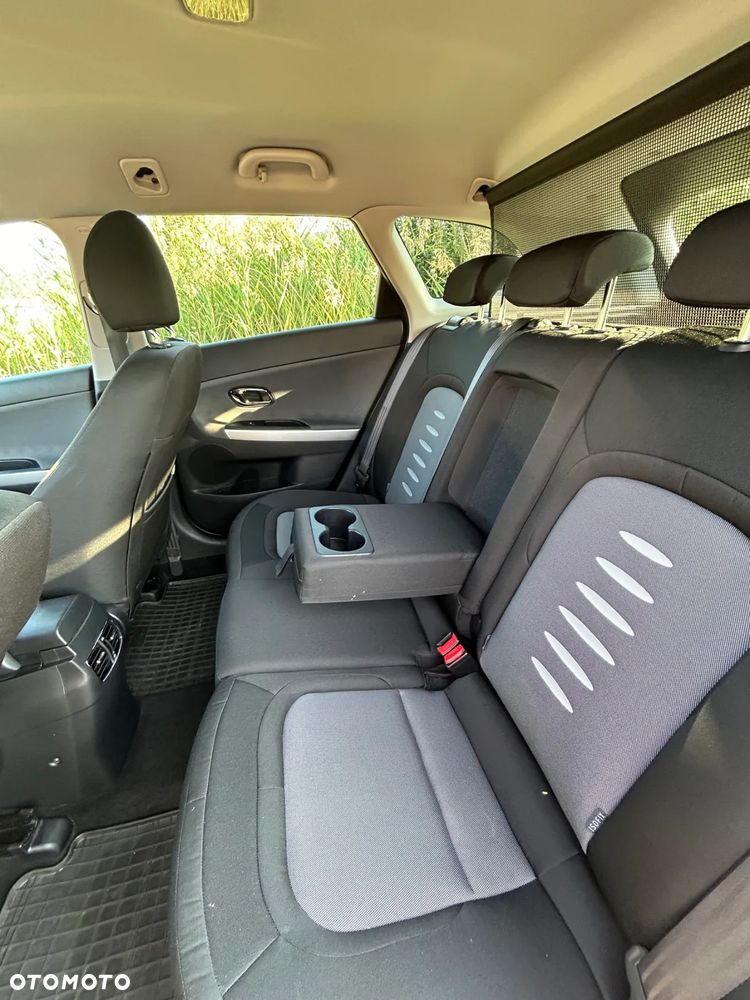 Kia Ceed 1.6 GDI L - 10