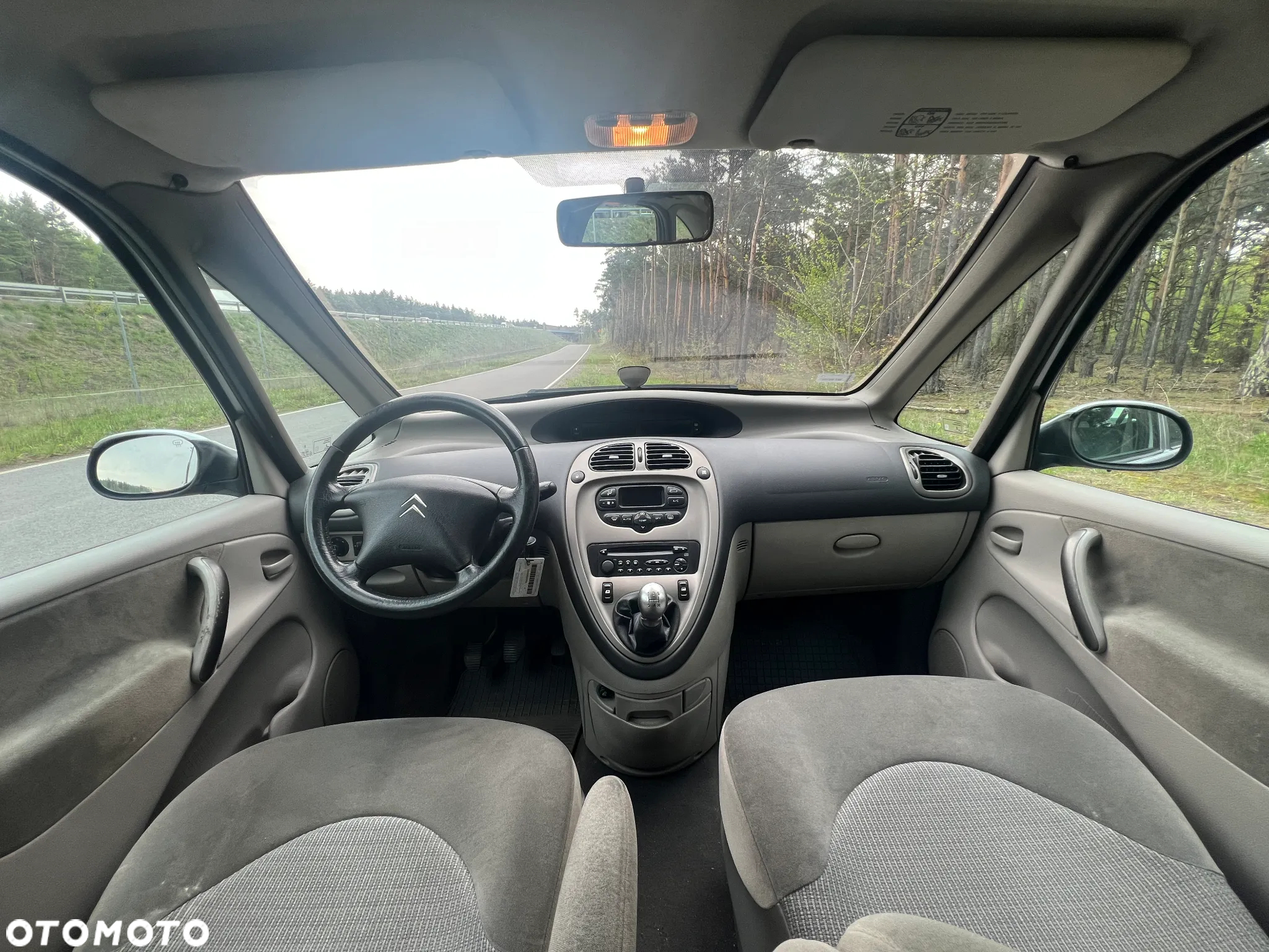 Citroën Xsara Picasso 1.6 16V Exclusive - 9