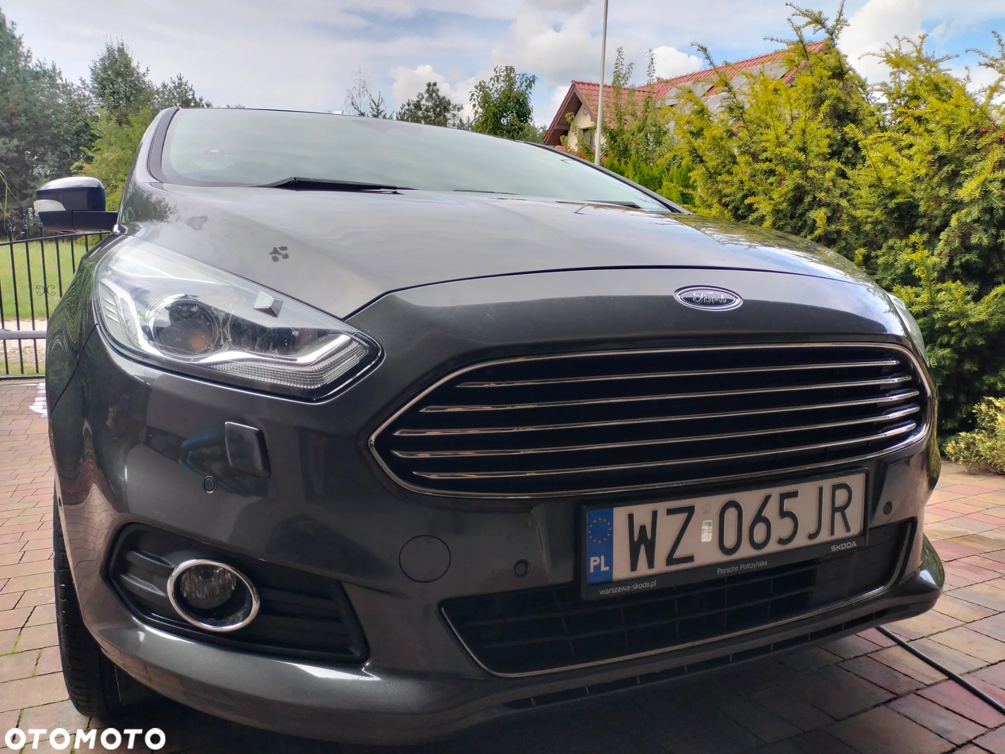 Ford S-Max 2.0 EcoBoost Titanium - 9