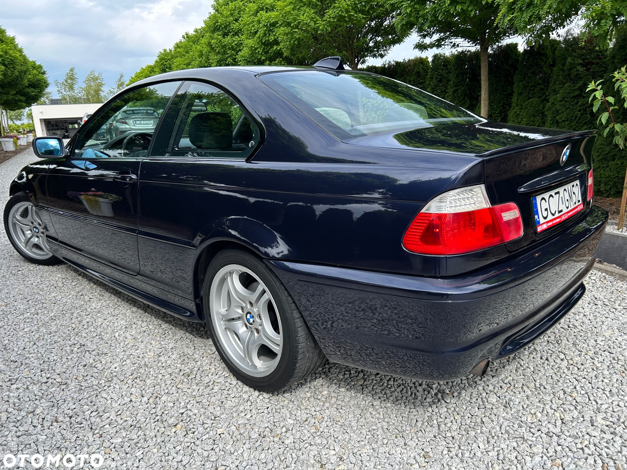 BMW Seria 3 318i - 5