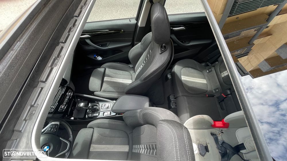 BMW X1 20 d sDrive Auto Line Sport - 25
