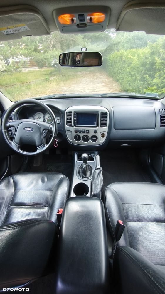 Ford Maverick 2.3 - 11