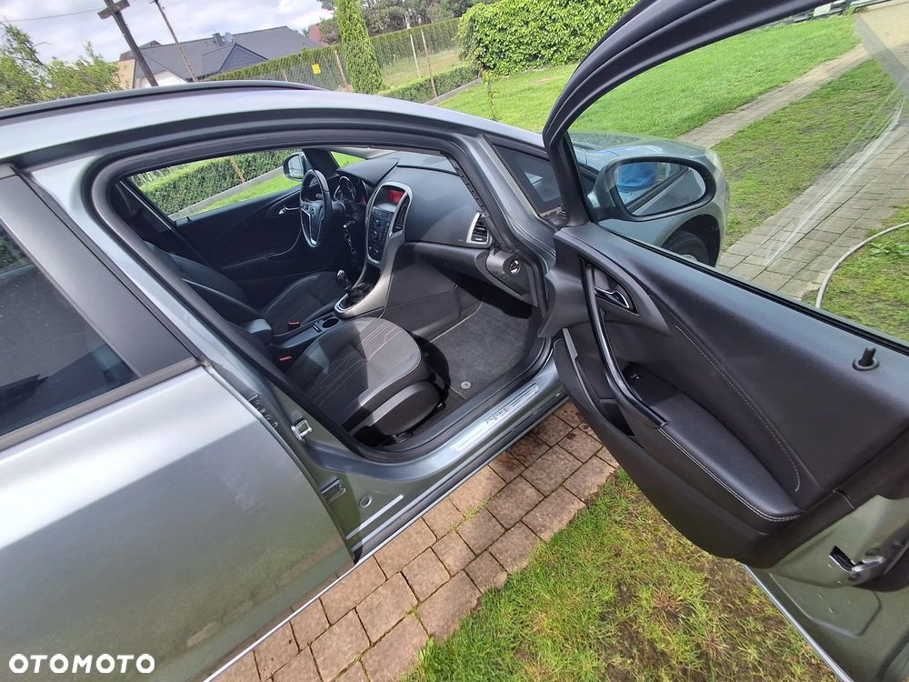 Opel Astra - 14