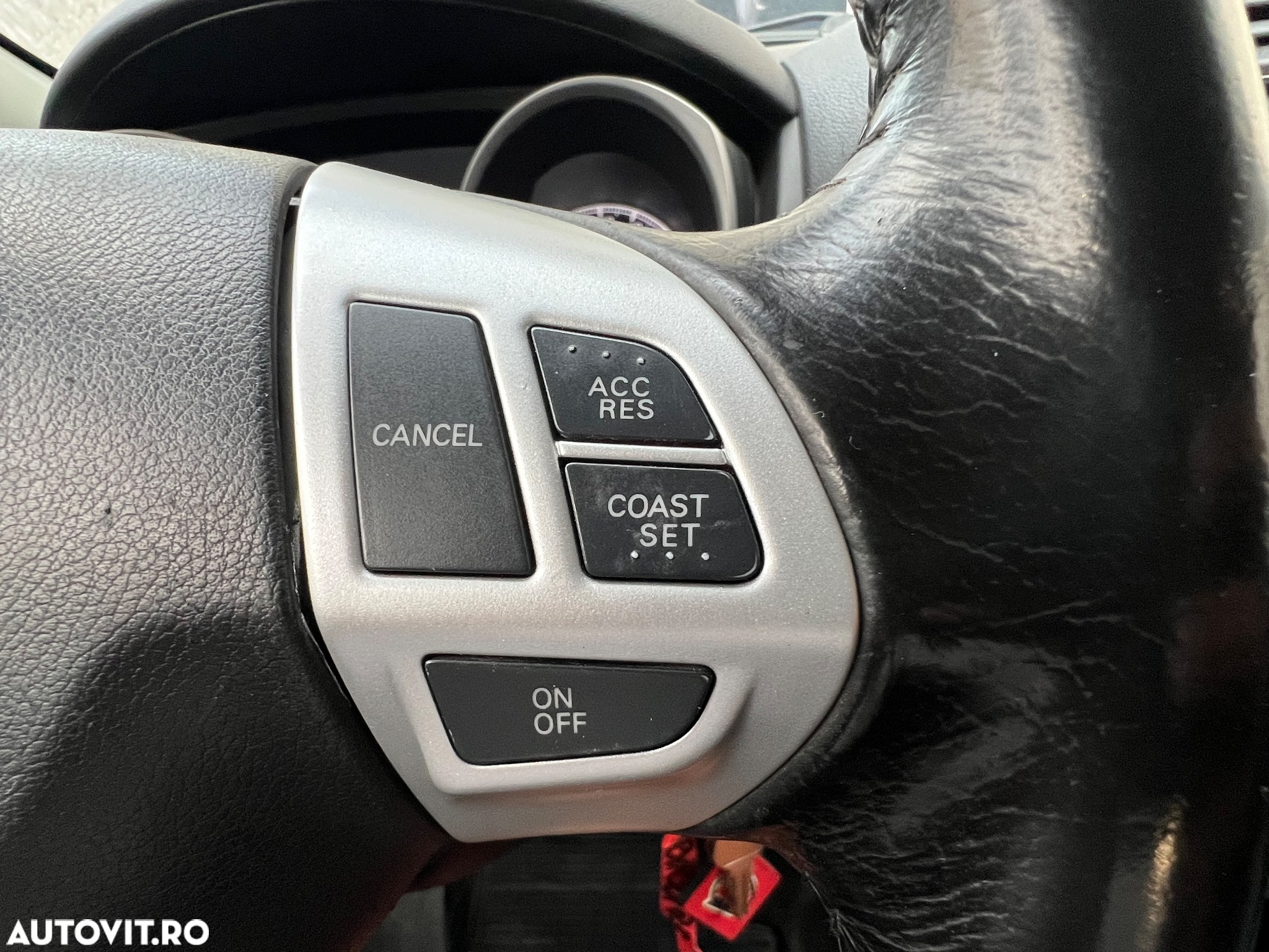 Mitsubishi ASX 1.8 DI-D 4WD Intense - 13