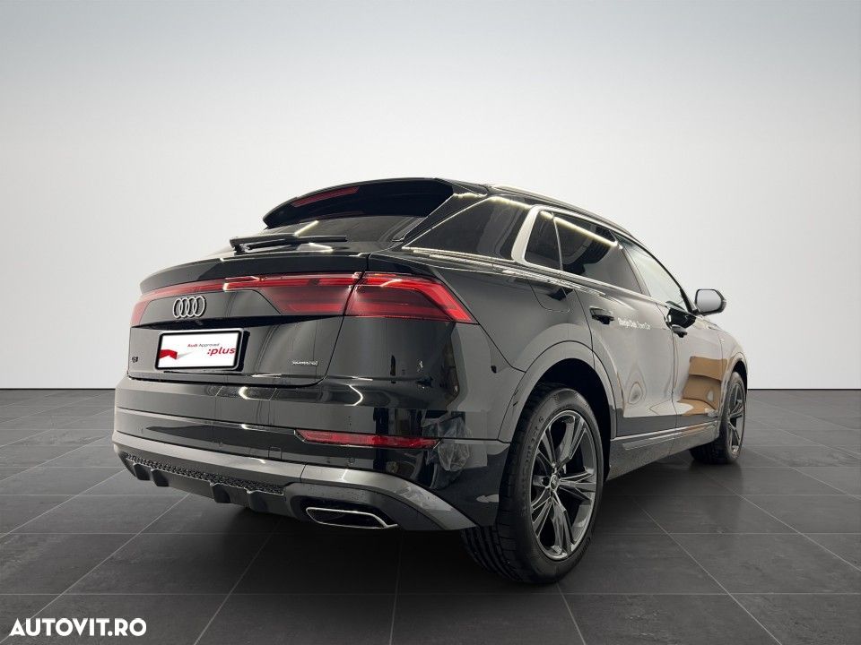 Audi Q8 - 6