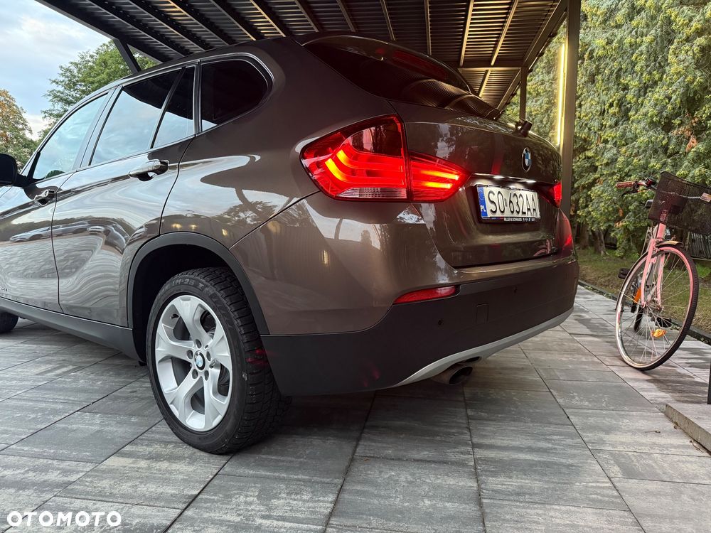 BMW X1 sDrive20d - 11