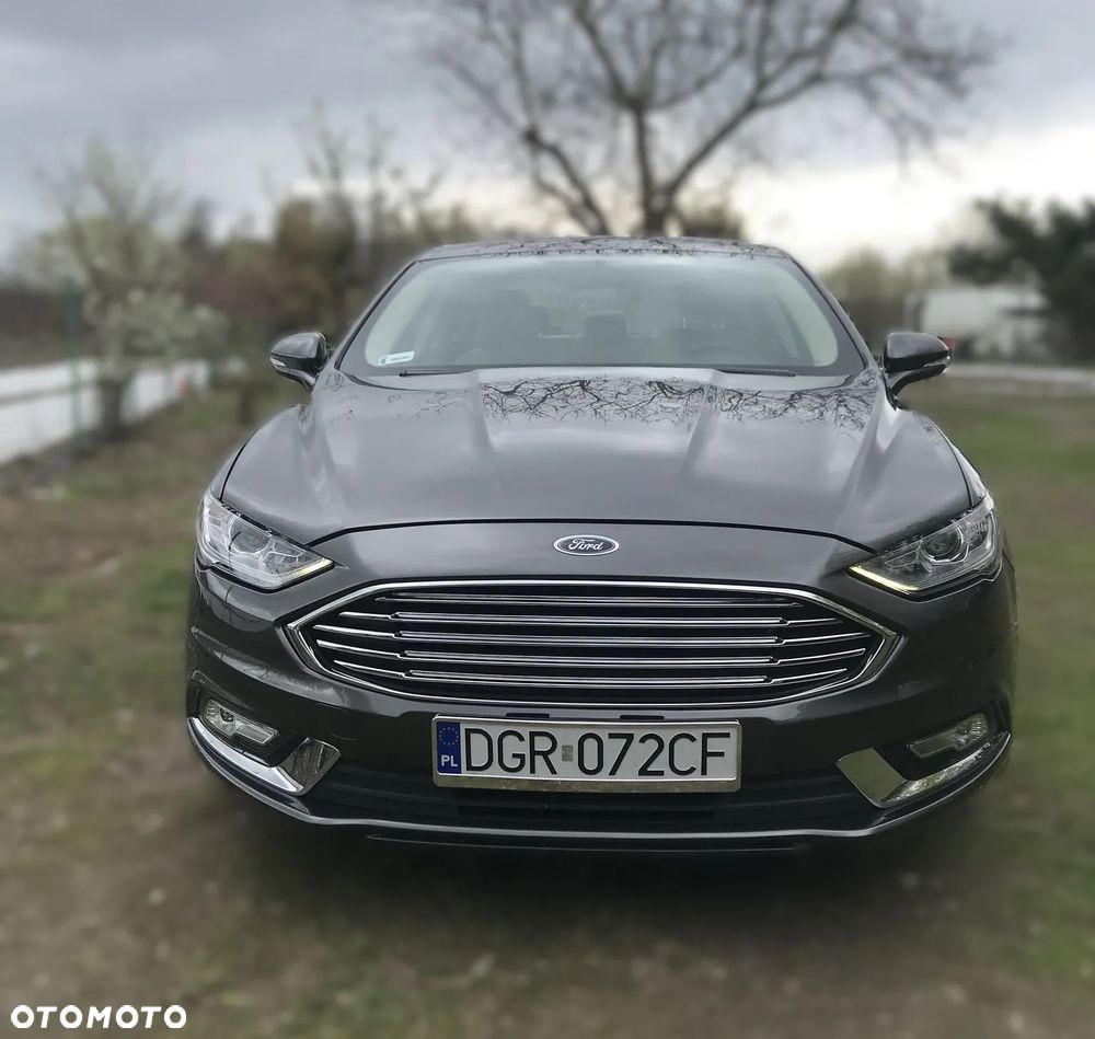Ford Fusion - 1