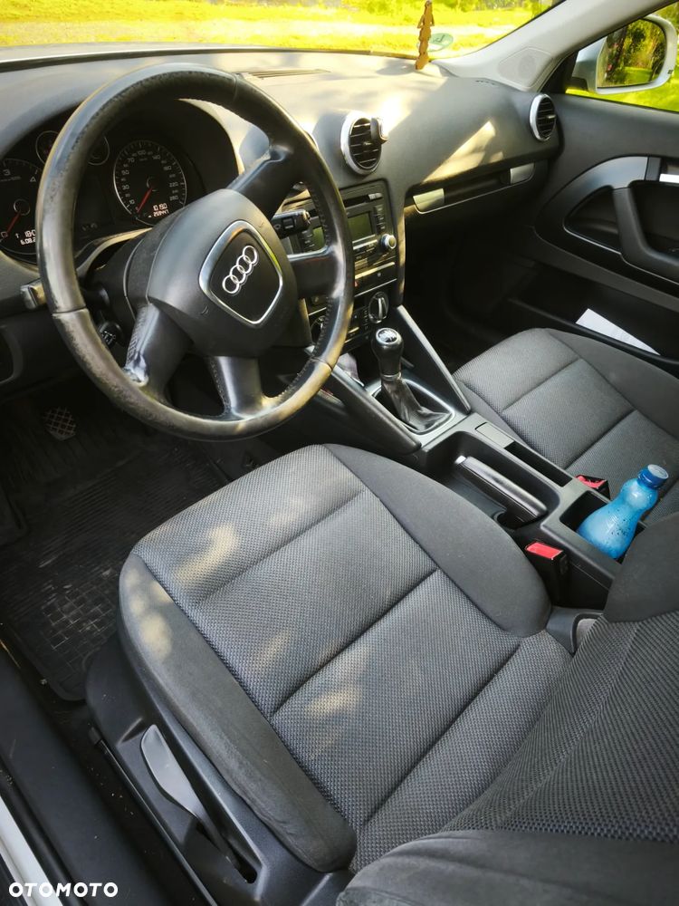 Audi A3 3-drzwiowe 2.0 TDI Ambiente - 16