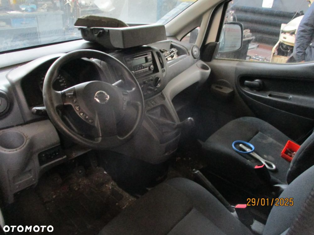 Nissan NV200 - 17