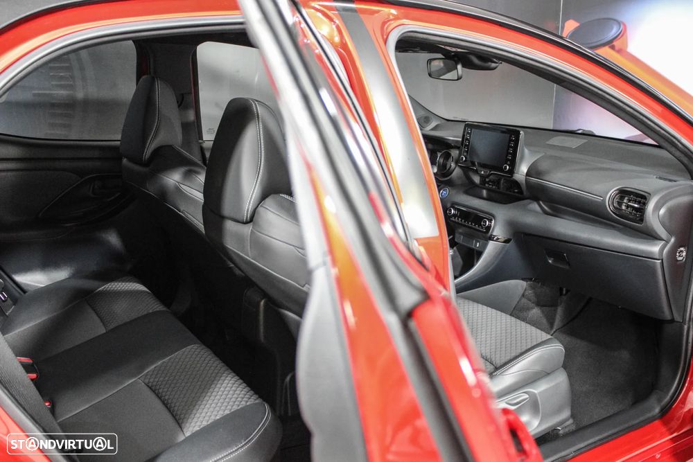 Toyota Yaris 1.5 HDF Square Collection - 13