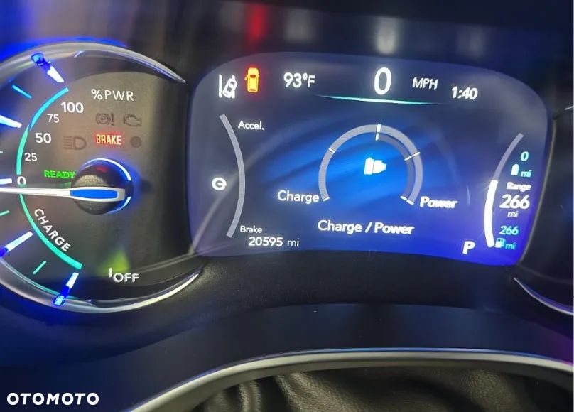 Chrysler Pacifica - 9