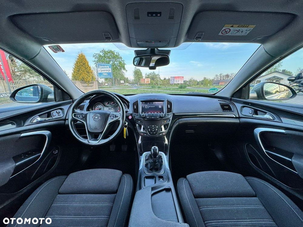 Opel Insignia - 17