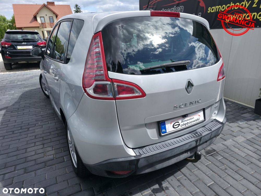 Renault Scenic dCi 110 EDC Paris - 8