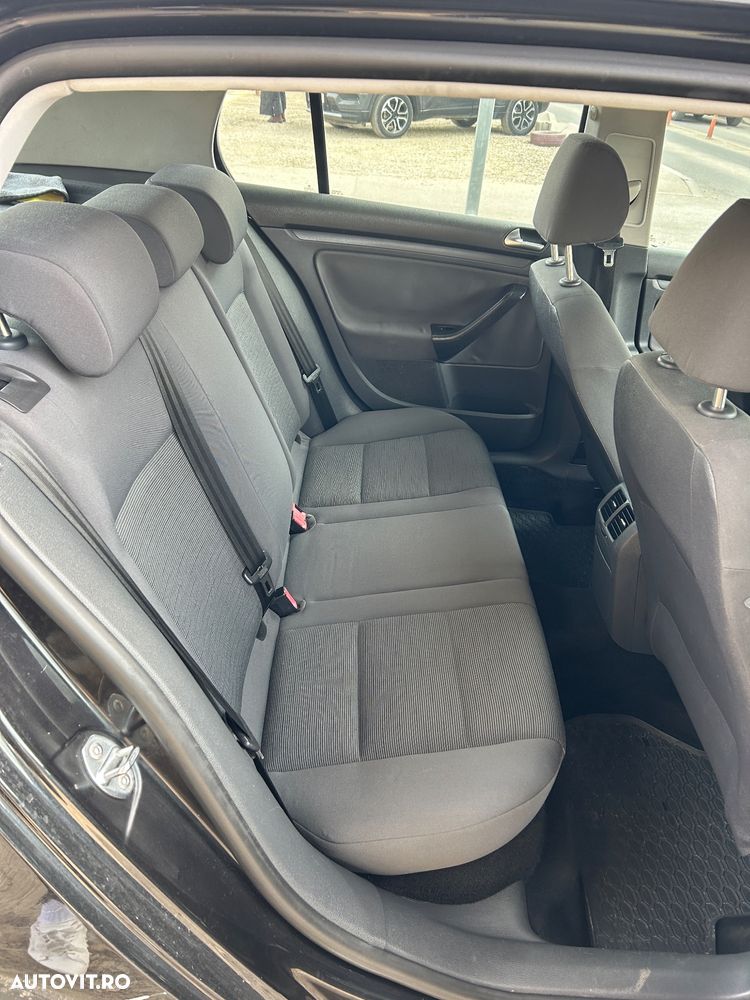 Volkswagen Golf 1.9 TDI Trendline - 12