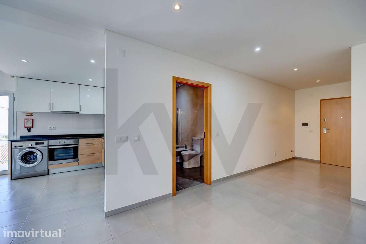 Apartamento T3 na Nazaré com 158 m2, varanda e piscina no rooftop - Grande imagem: 3/60